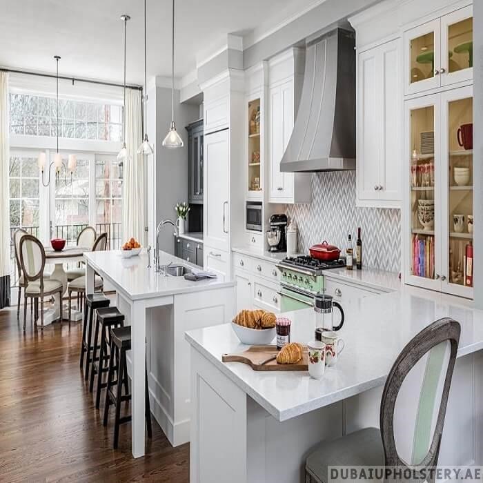 Основные причины выбрать красный ковёр для выставки